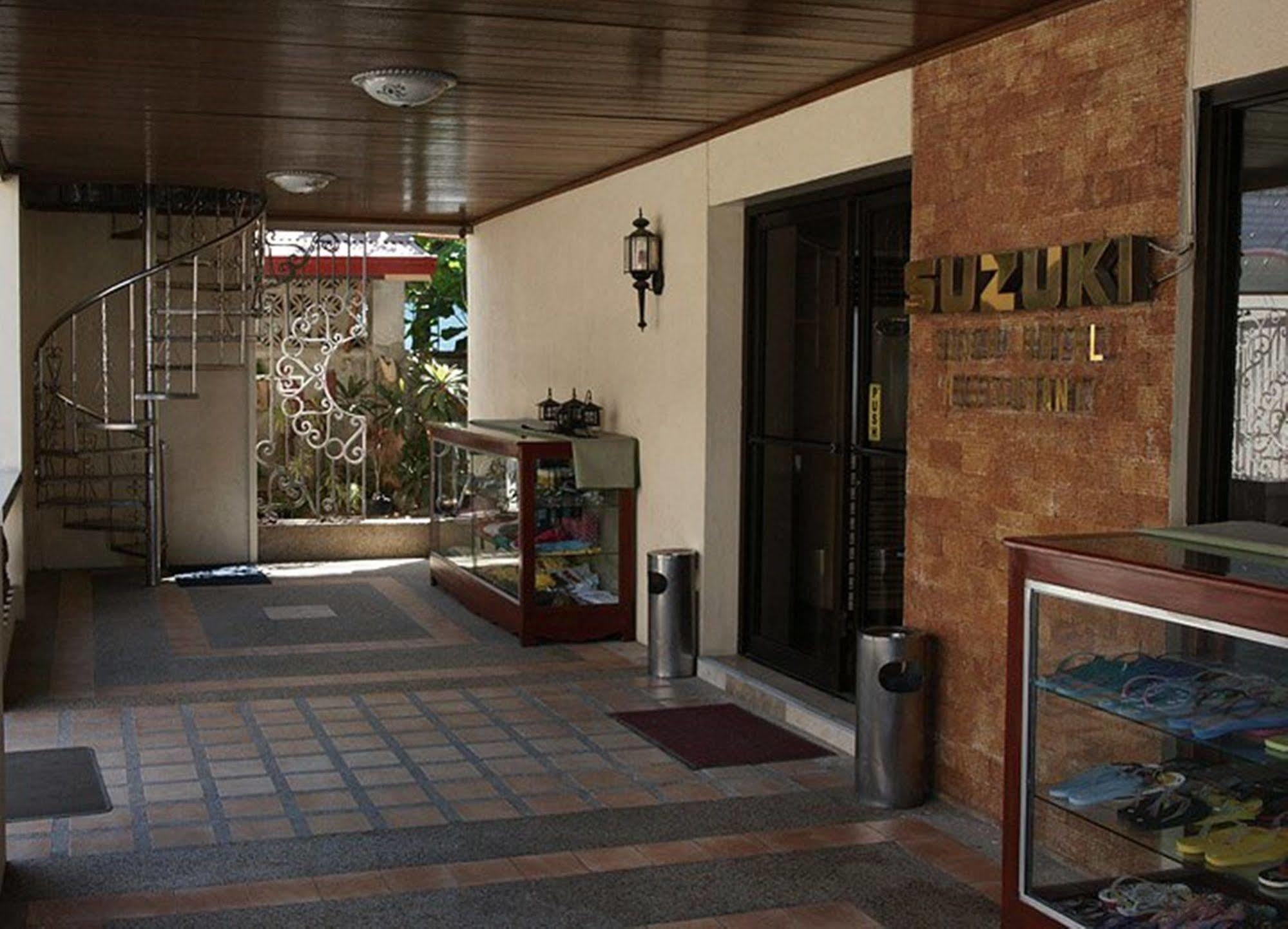 Suzuki Beach Hotel Olongapo Exterior foto